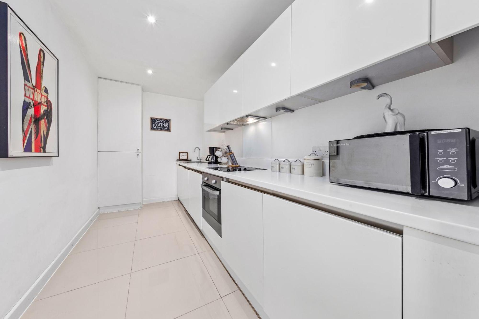 3-Bedroom Flat In London Sleeps 14 Hy1 Exteriér fotografie